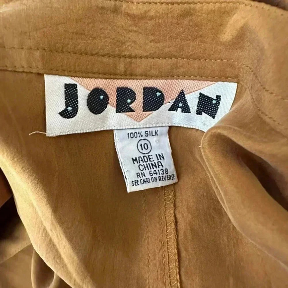 Vintage Jordan Gold Long Sleeve Silk Blouse - Picture 5 of 5